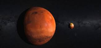 كوكب المريخ له قمران أحدهما فوبوس